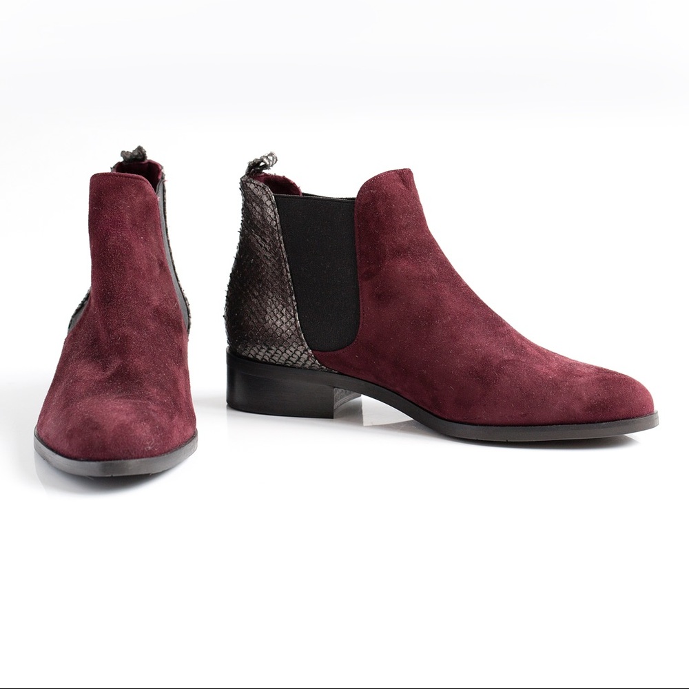 Diane B. Milano Size 38 Never Been Worn Booties